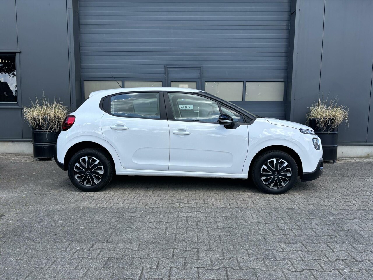 Citroën C3 - 1.2 Business Airco, Cruise Control/ AppleCarPlay/ AndroidAuto!!