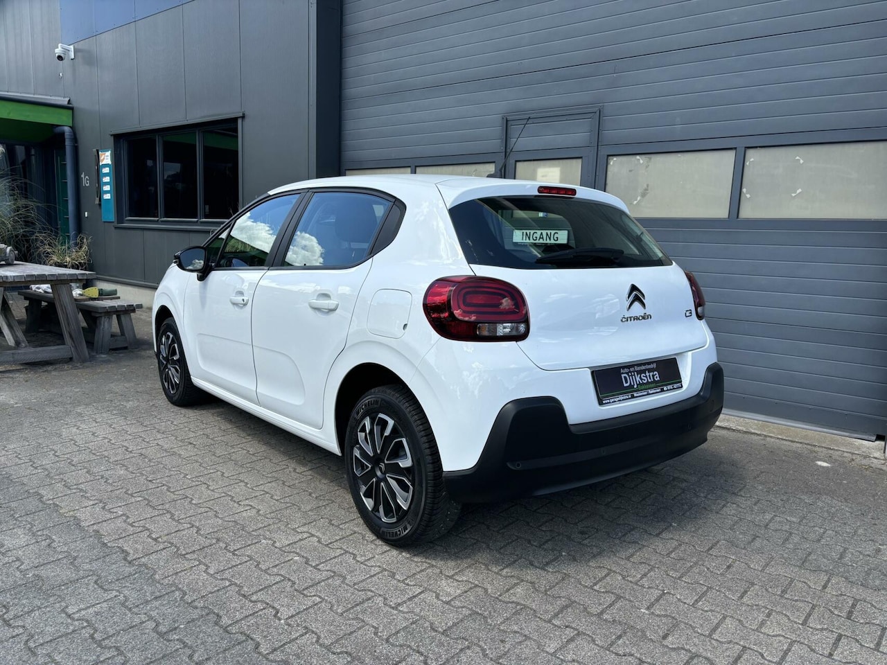 Citroën C3 - 1.2 Business Airco, Cruise Control/ AppleCarPlay/ AndroidAuto