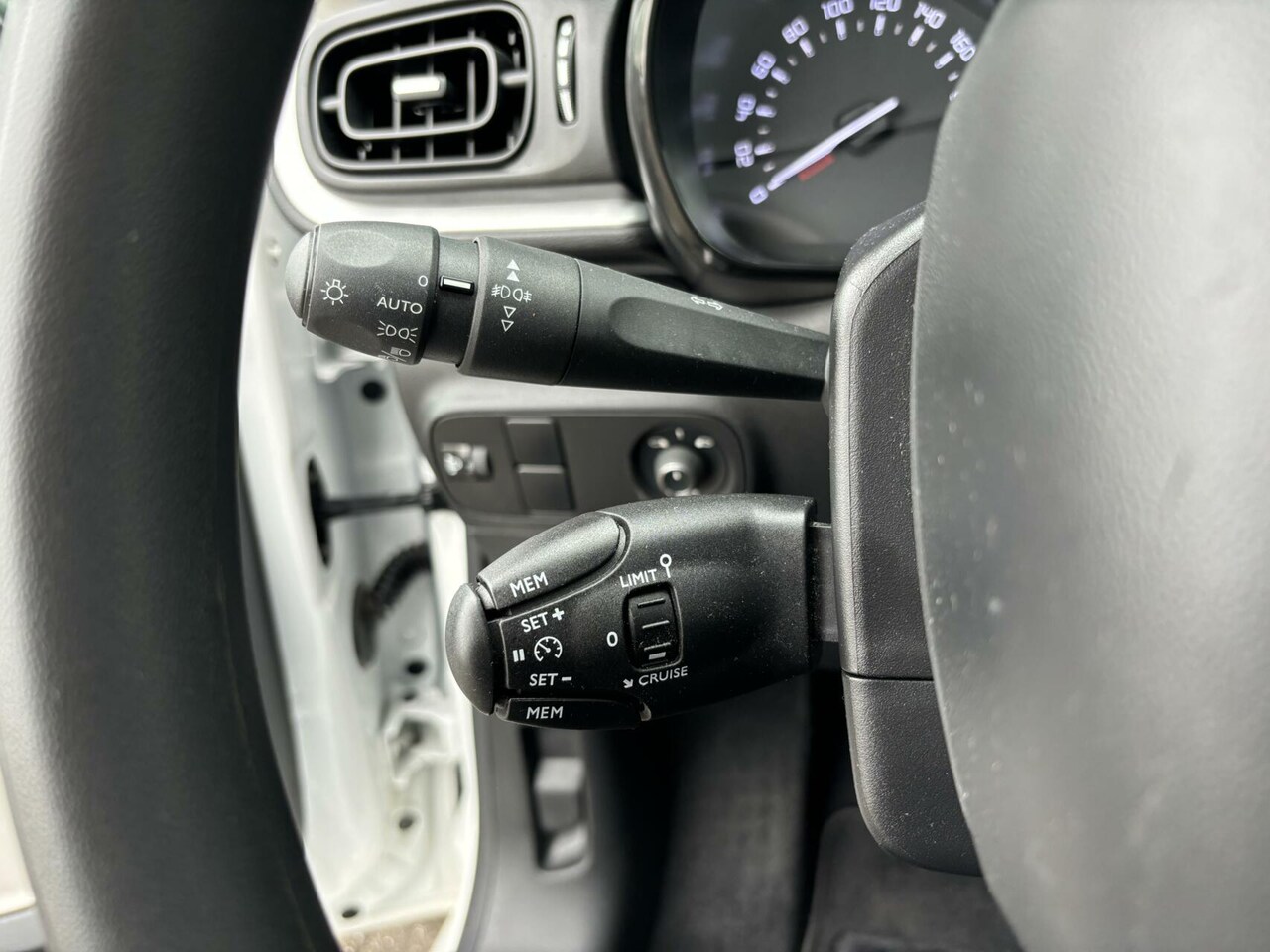 Citroën C3 - 1.2 Business Airco, Cruise Control/ AppleCarPlay/ AndroidAuto!!