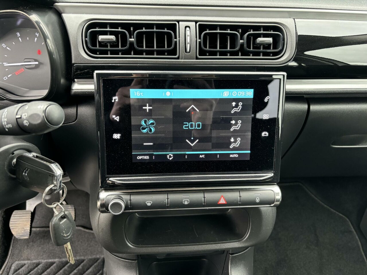 Citroën C3 - 1.2 Business Airco, Cruise Control/ AppleCarPlay/ AndroidAuto!!
