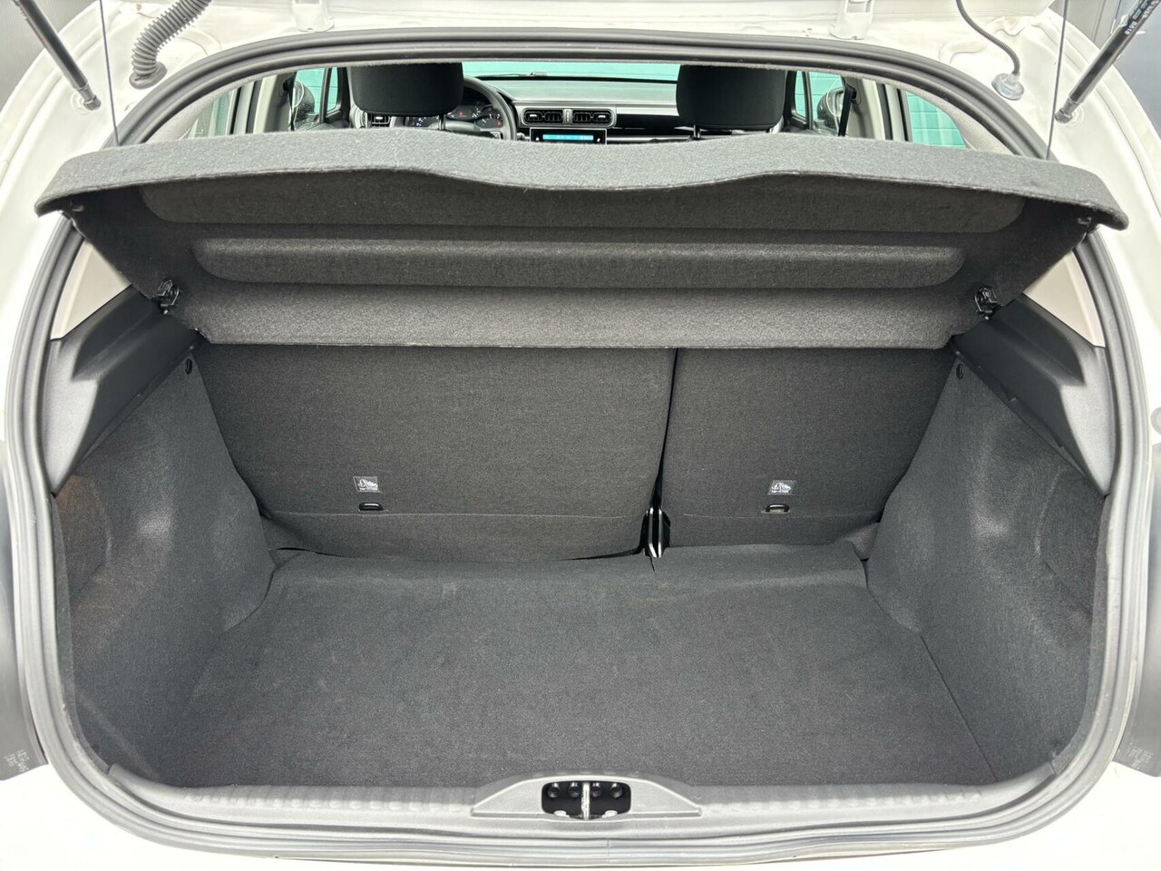 Citroën C3 - 1.2 Business Airco, Cruise Control/ AppleCarPlay/ AndroidAuto!!
