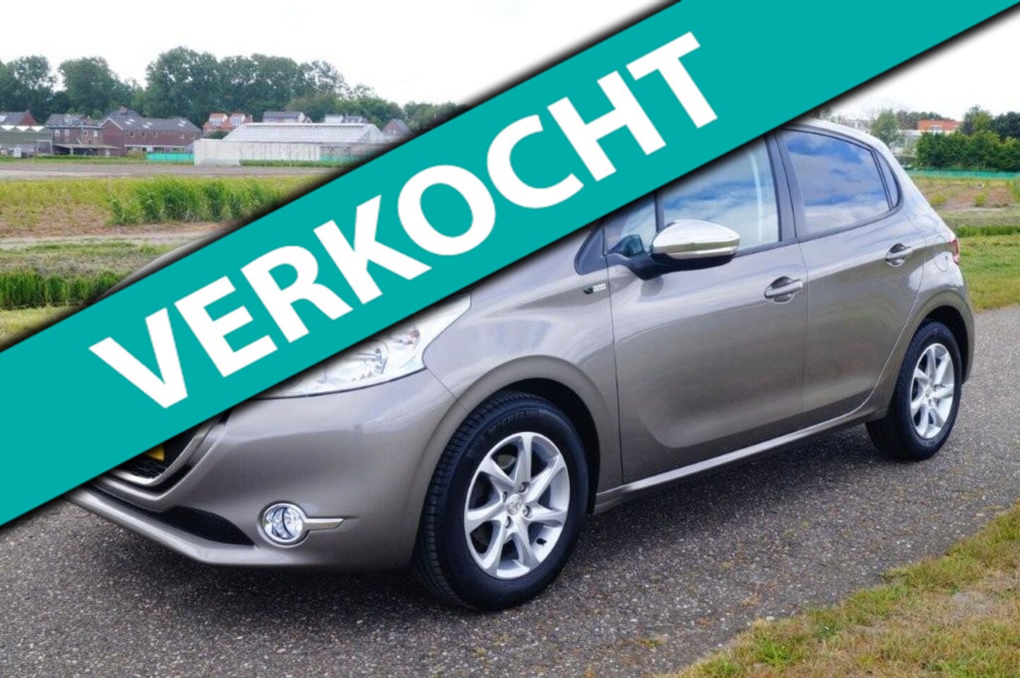 Peugeot 208 - 1.2 VTi Style 60.000 km - AutoWereld.nl