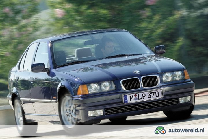 wandelen Guggenheim Museum beloning Technische gegevens: BMW 3-serie - 318i - 4-deurs / Sedan