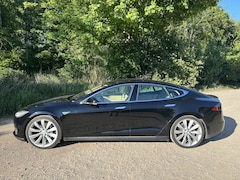 Tesla Model S - Signature Performance In bijzonder goede staat