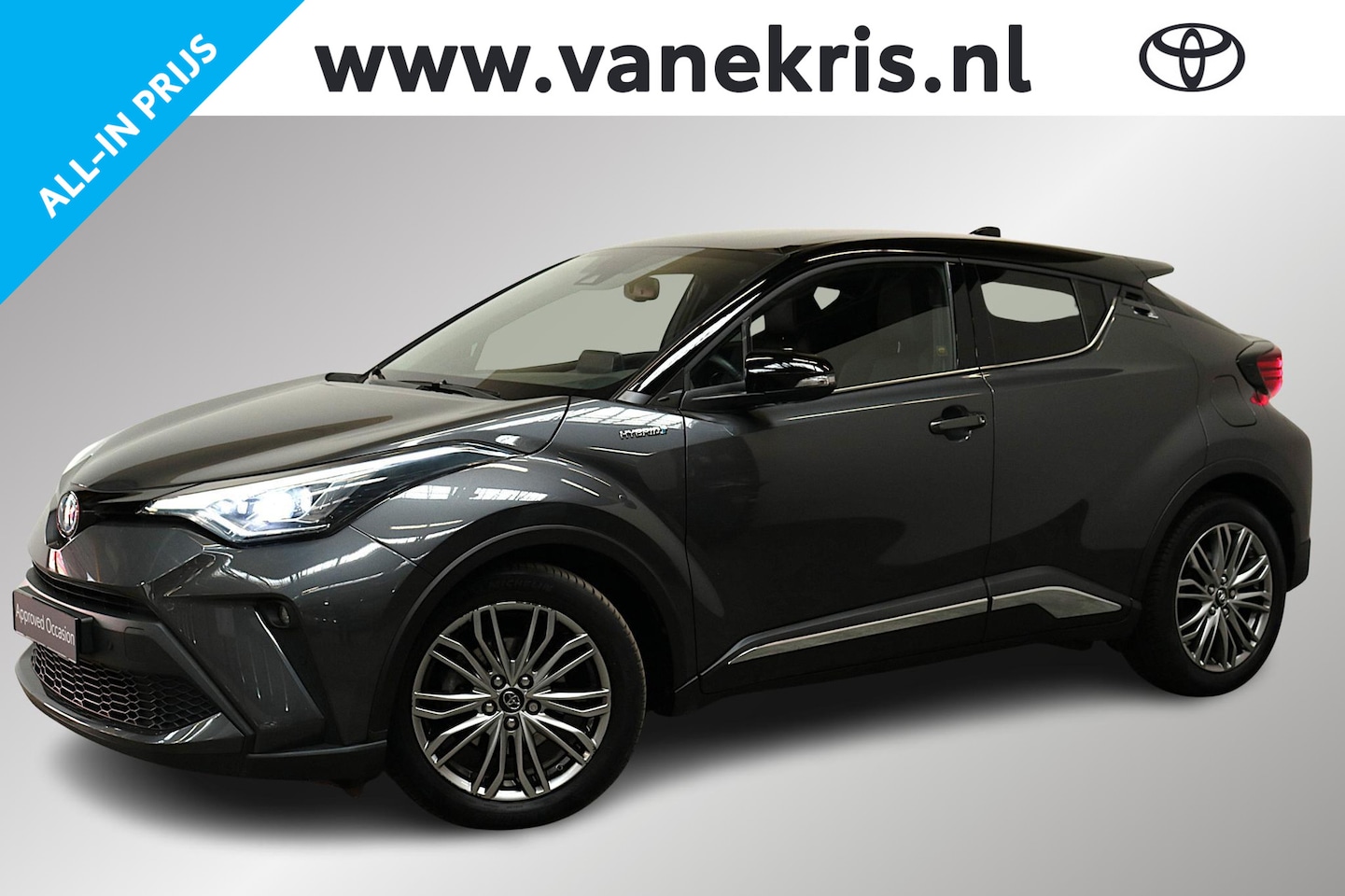 Toyota C-HR - 2.0 Hybrid Executive 2.0 Hybrid Executive , Bitone Lak, Chroompack - AutoWereld.nl