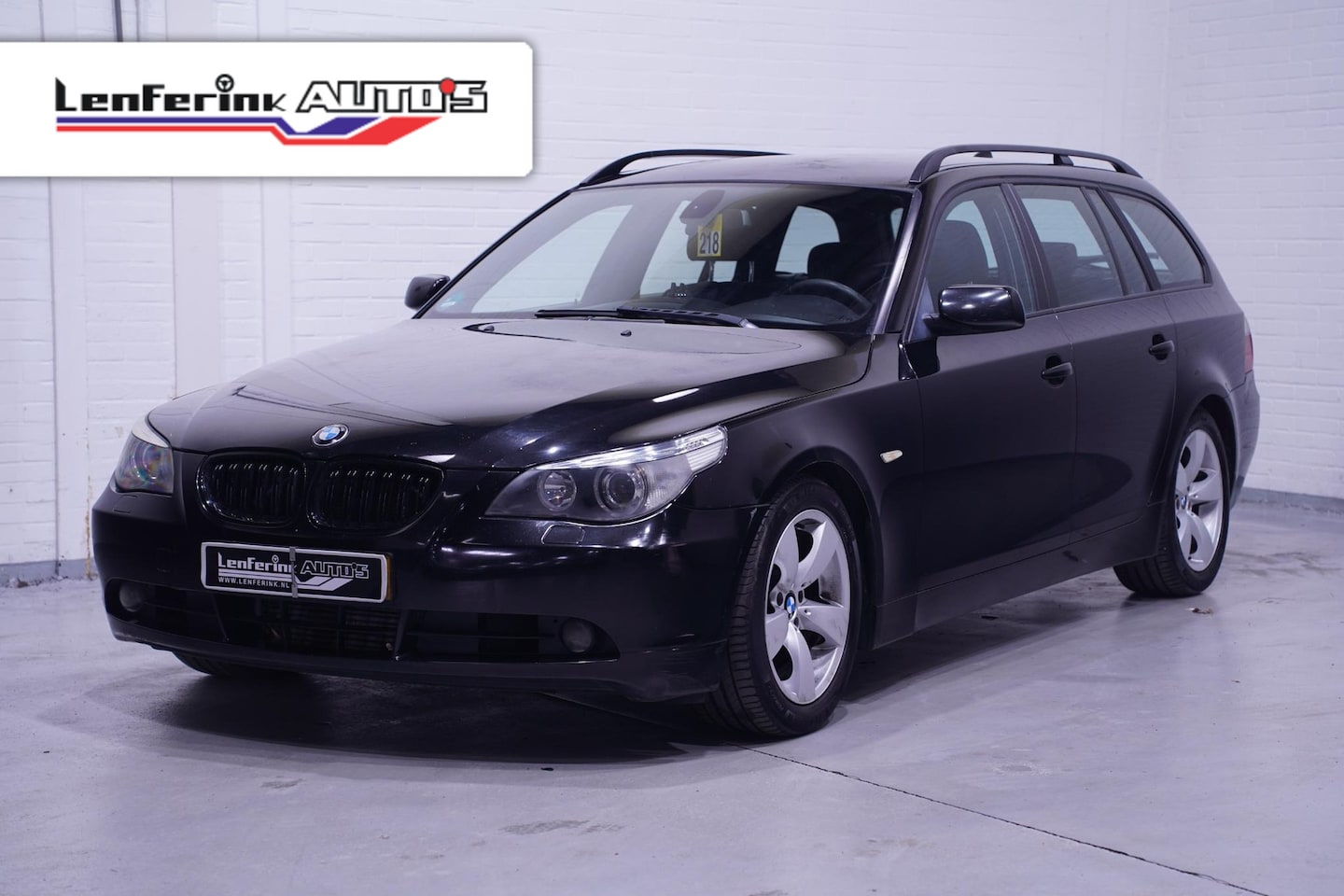 BMW 5-serie Touring - 525d Corporate Navi Camera Apple Carplay - AutoWereld.nl