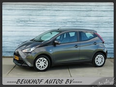 Toyota Aygo - 1.0 VVT-i x-joy Automaat Carplay Bluetooth Cam