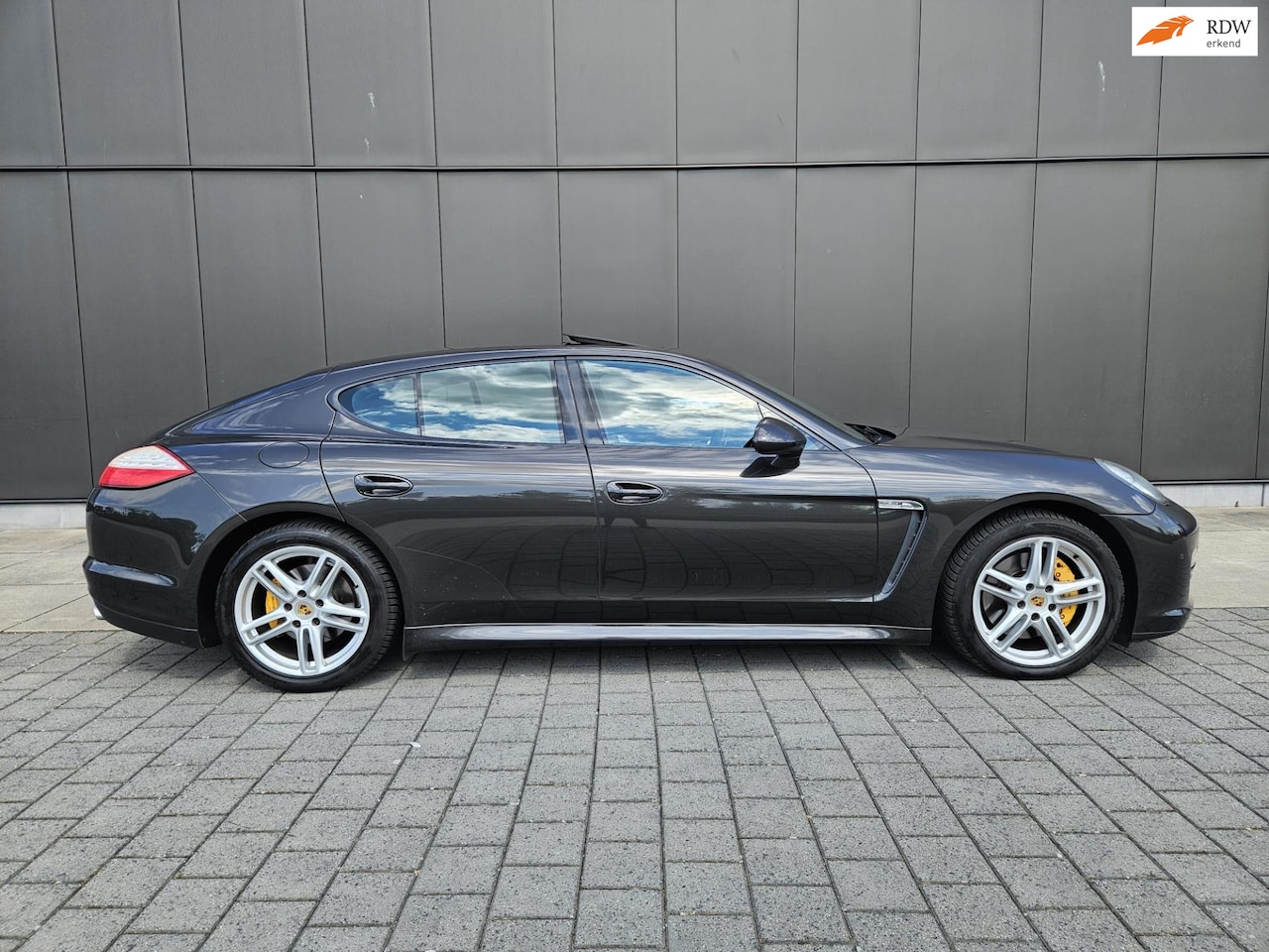 Porsche Panamera - 3.6 4 / YOUNGTIMER / LUXE UITVOERING - AutoWereld.nl