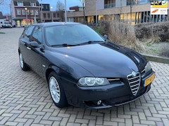 Alfa Romeo 156 Sportwagon - Lmv, Leder, Airco
