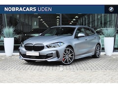 BMW 1-serie - 118i High Executive M Sport Automaat / Panoramadak / Sportstoelen / Stoelverwarming / Adap
