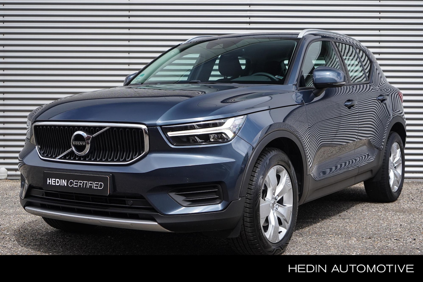 Volvo XC40 - T2 Momentum Business | Adaptive Cruise | Caplay/Android | Keyless | Elektrsche Achterklep - AutoWereld.nl