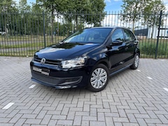 Volkswagen Polo - 1.4-16V Comfortline | CRUISE | AIRCO | PDC |