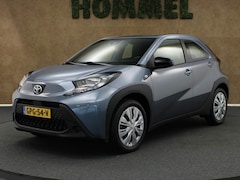 Toyota Aygo X - 1.0 VVT-i MT Business Edition Play - AIRCO - VOORSTOELEN VERWARMD - APPLE CARPLAY/ ANDROID