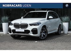 BMW X5 - xDrive40i 7p. High Executive M Sport Automaat / Panoramadak Sky Lounge / Trekhaak / Adapti