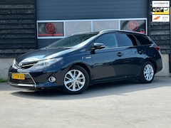 Toyota Auris Touring Sports - 1.8 Hybrid Panoramadak Clima Cruise