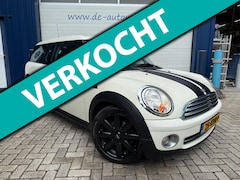 MINI Clubman - 1.6 Cooper 120 pk / 1e EIGENAAR / AIRCO / APK 05-2026