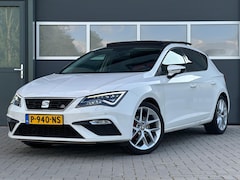 Seat Leon ST - 1.5 TSI FR Pano Cruise CarPlay Sfeerverlichting