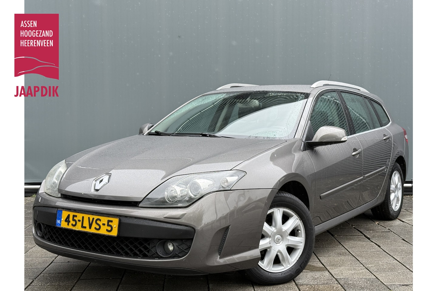 Renault Laguna Estate - BWJ 2010 | 2.0 16V 141PK Expression NWE APK | CLIMA | NAVI | CRUISE | PDC | LICHTMETAAL | - AutoWereld.nl