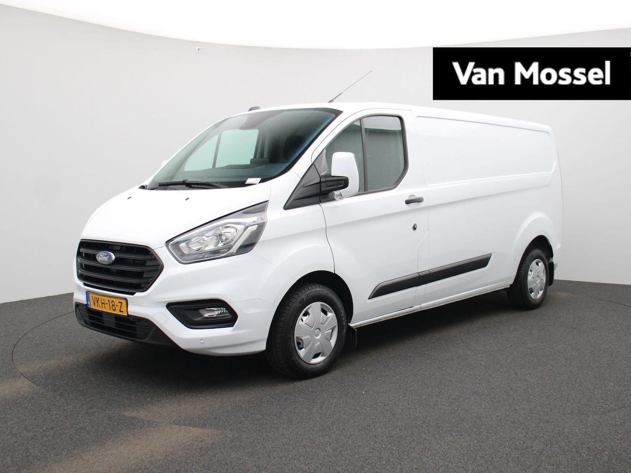 Ford Transit Custom - 300 2.0 TDCI L2H1 Trend | 105PK | Navigatie| Trekhaak | Lat-lat betimmering | Achteruitrij - AutoWereld.nl