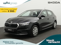 Skoda Fabia - Ambition 1.0 MPI 80 pk | LED koplampen | Parkeersensoren achter | Navigatie via Apple Carp