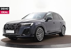 Audi Q7 - Pro Line S 55 TFSI e 394 PK · 22" LM Velgen · Head-Up display · Vierwiel besturing · HD Ma