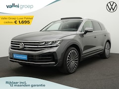 Volkswagen Touareg - Elegance 3.0 TSI eHybrid 381 pk 4MOTION Tiptronic | Pano | Trekhaak | Nachtzicht | Luchtve