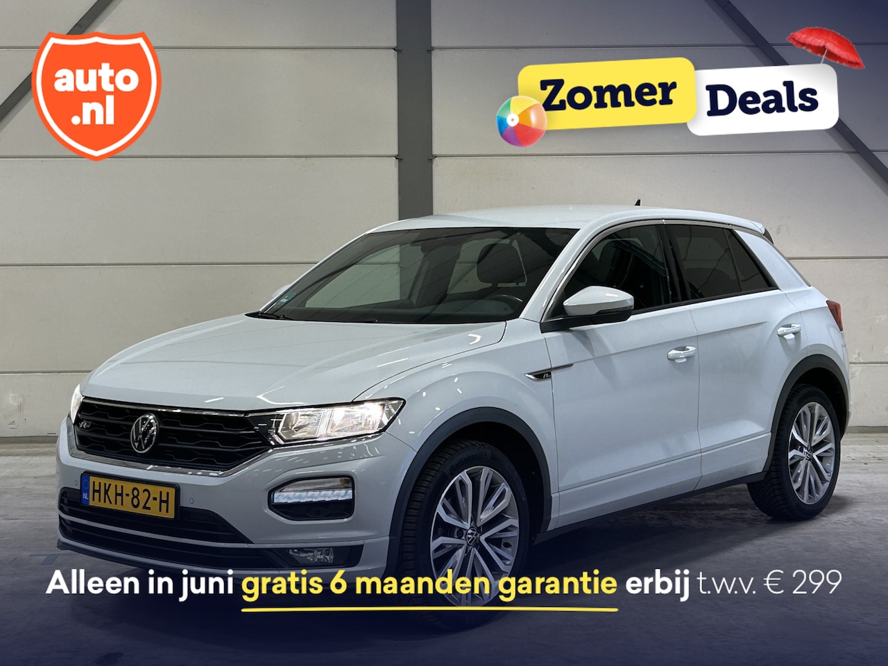 Volkswagen T-Roc - 1.5 TSI Sport Business R-Line | Trekhaak | Stoel/Stuurverwarming | Carplay | Digital Cockp - AutoWereld.nl