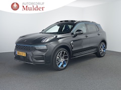 Lynk & Co 01 - 1.5 Zwarte hemel | Trekhaak | Pano | ACC | 360 Camera