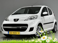 Peugeot 107 - 1.0-12V XS/ 06-04-26 APK/ AIRCO/ Toerenteller/ C.V.Afstand/ Stuurbekr. Radio-CD+AUX/ Elek.