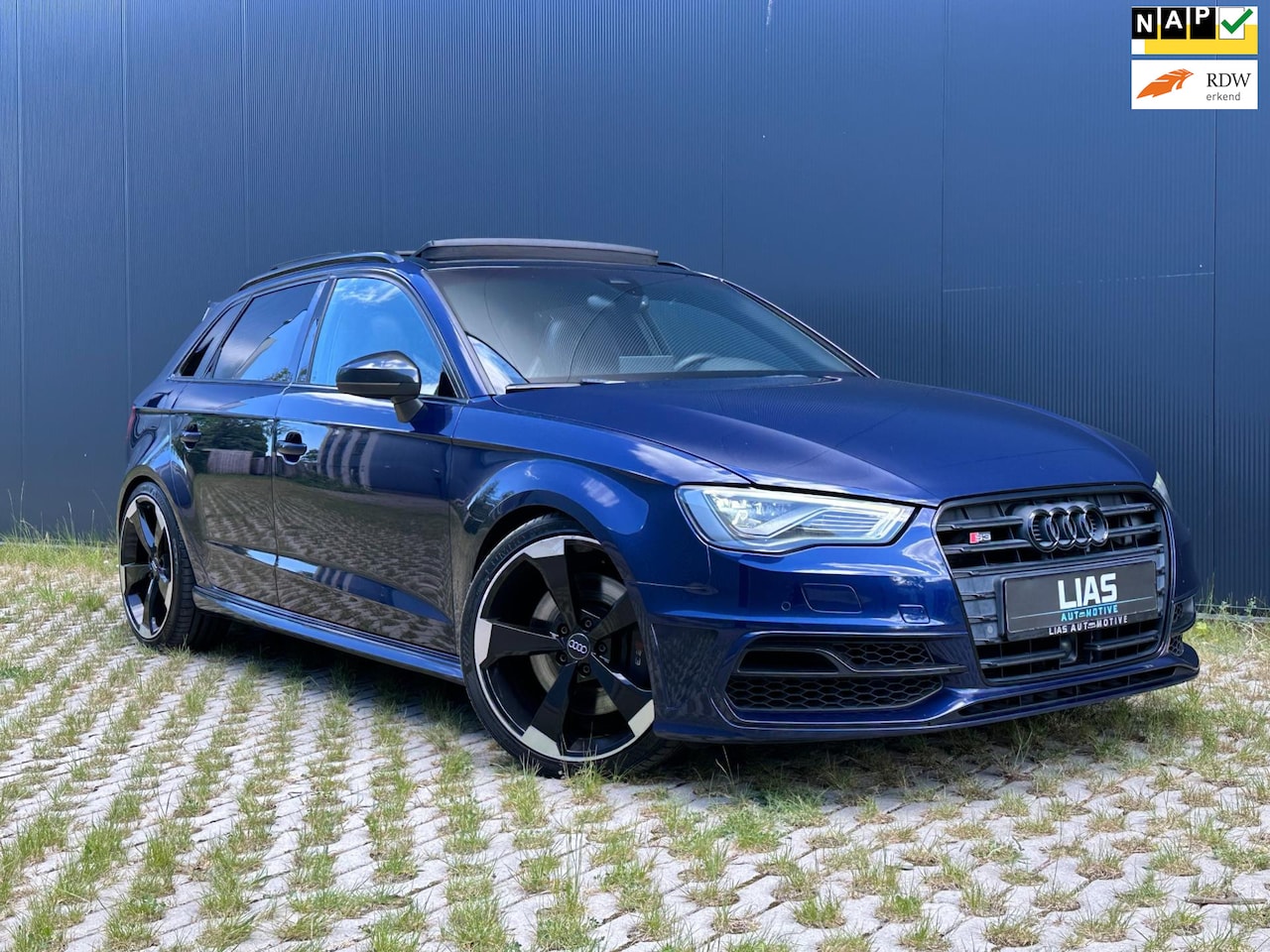 Audi A3 Sportback - 2.0 TFSI S3 quattro Pro Line Plus | Uniek | 418PK | PANO | Carplay | Keyles | Bang&Olufsen - AutoWereld.nl
