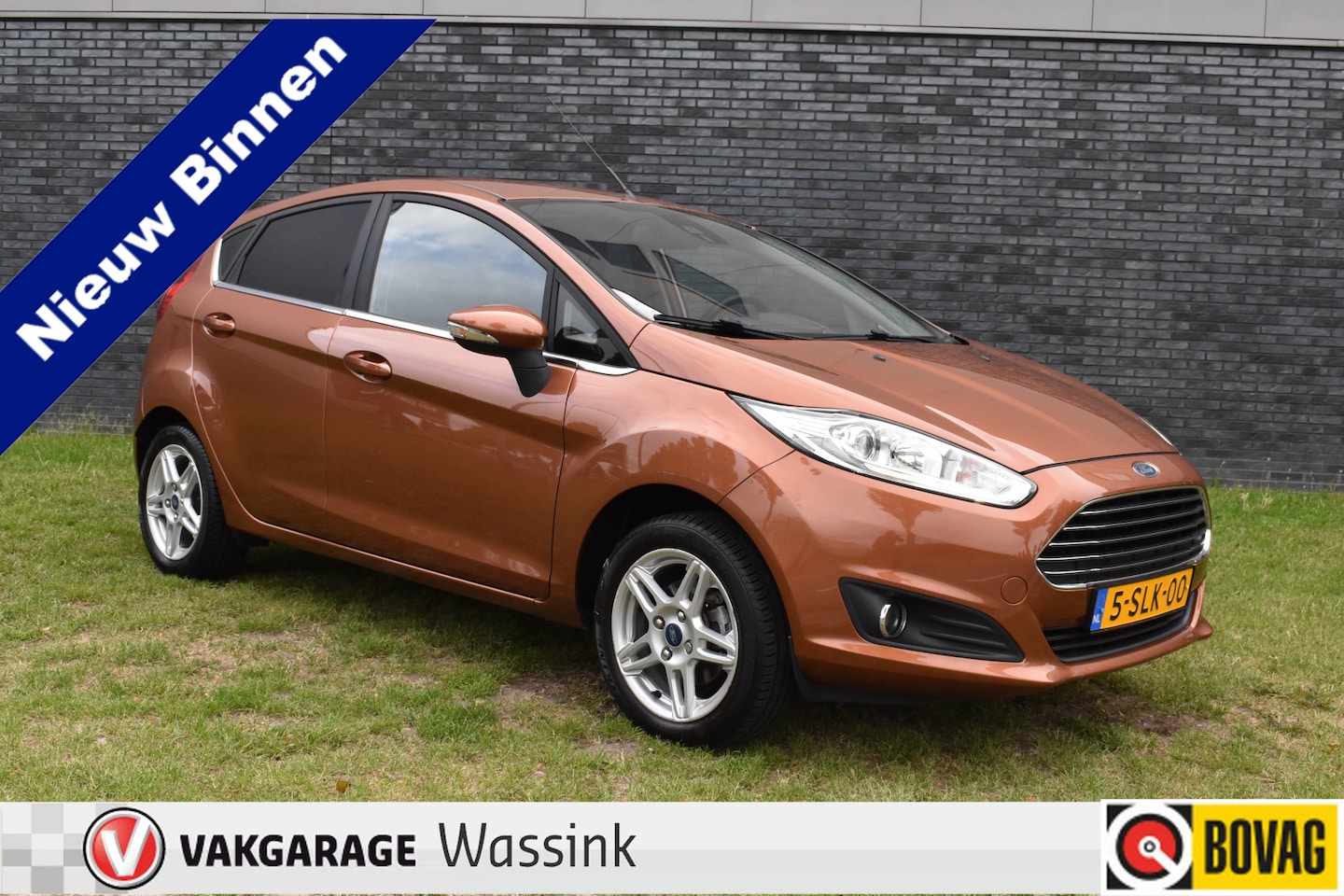 Ford Fiesta - 1.0 Titanium fotos volgen staat bij de poetser, reageer als eerste.... - AutoWereld.nl