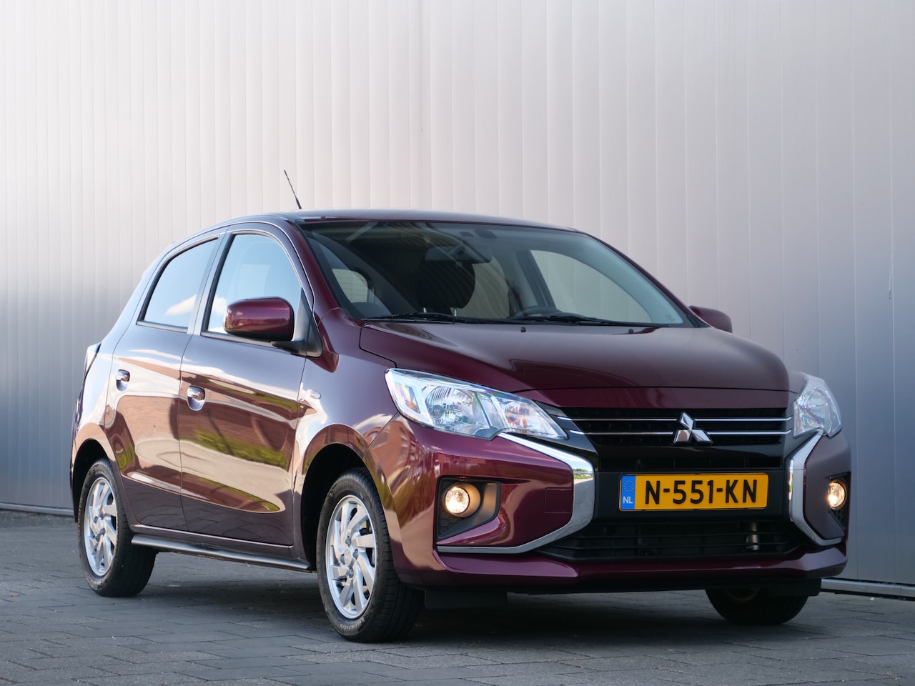 Mitsubishi Space Star - 1.2 Intense Apple Carplay / Camera / Stoelverwarming - AutoWereld.nl
