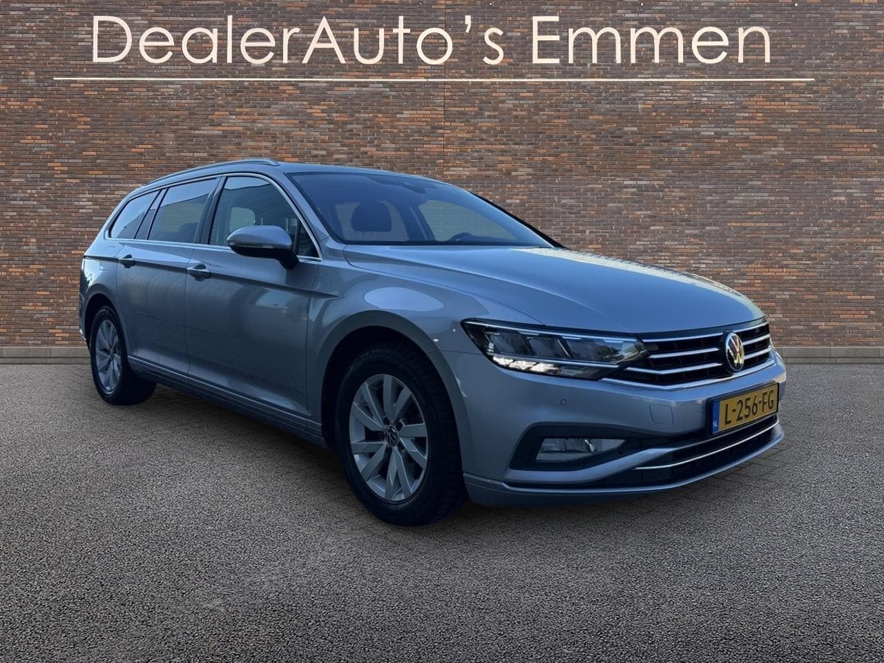 Volkswagen Passat Variant - 2.0 TDI Business 2.0 TDI Business - AutoWereld.nl