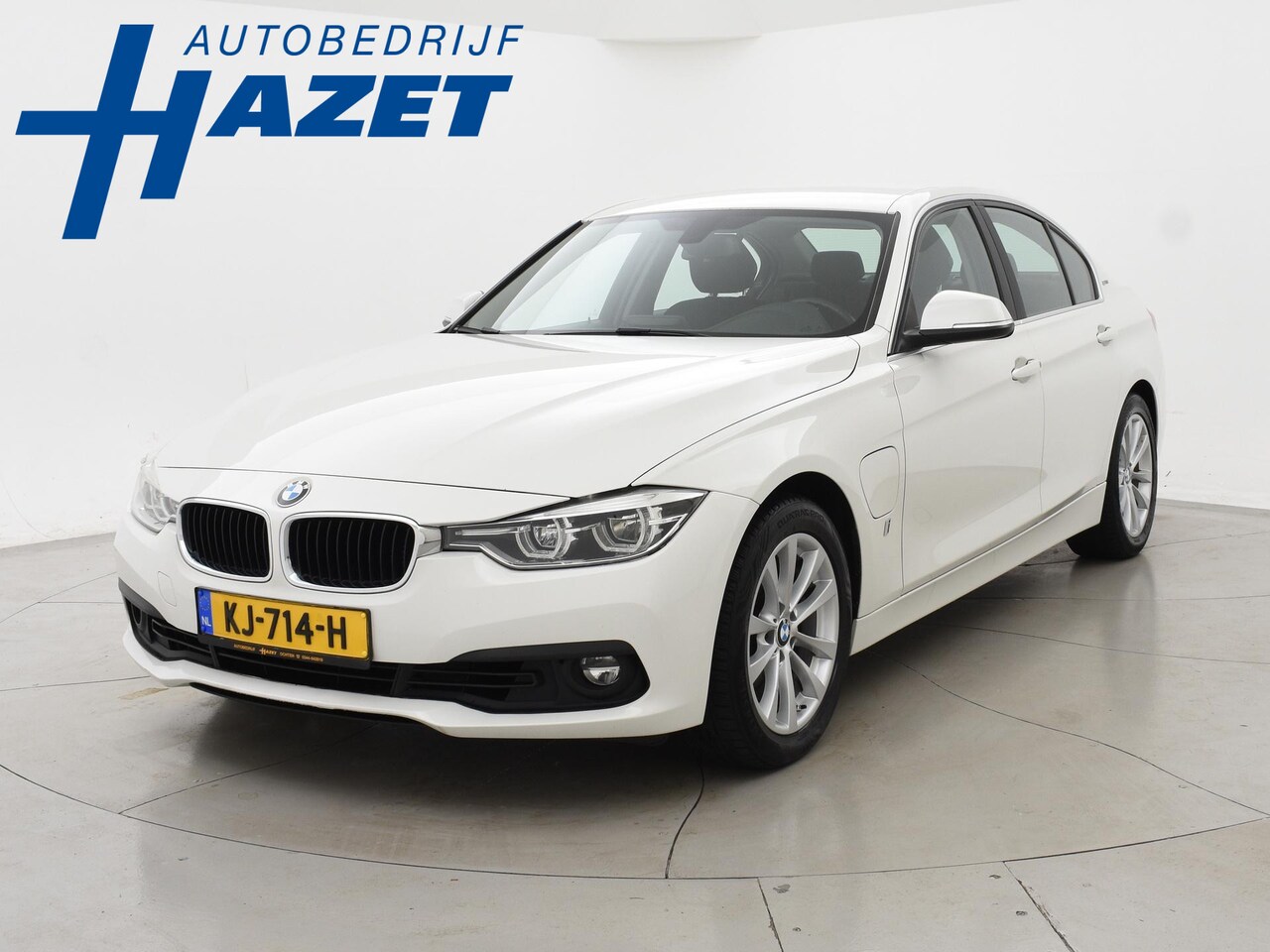BMW 3-serie - 330e 252 PK PLUG-IN HYBRID SEDAN + LED | DAB | STOELVERW. | SPORTSTOELEN - AutoWereld.nl