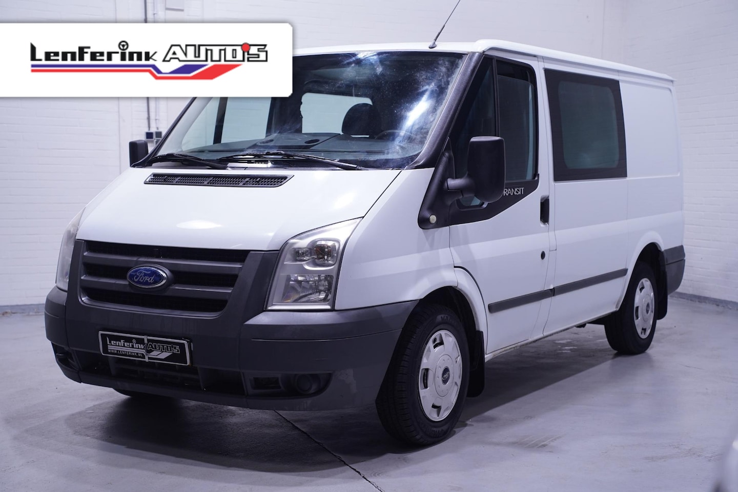 Ford Transit - 2.2 TDCI Dubbel Cabine 5-Zits Airco, NAP apk 5-2026  Elek. Pakket, - AutoWereld.nl