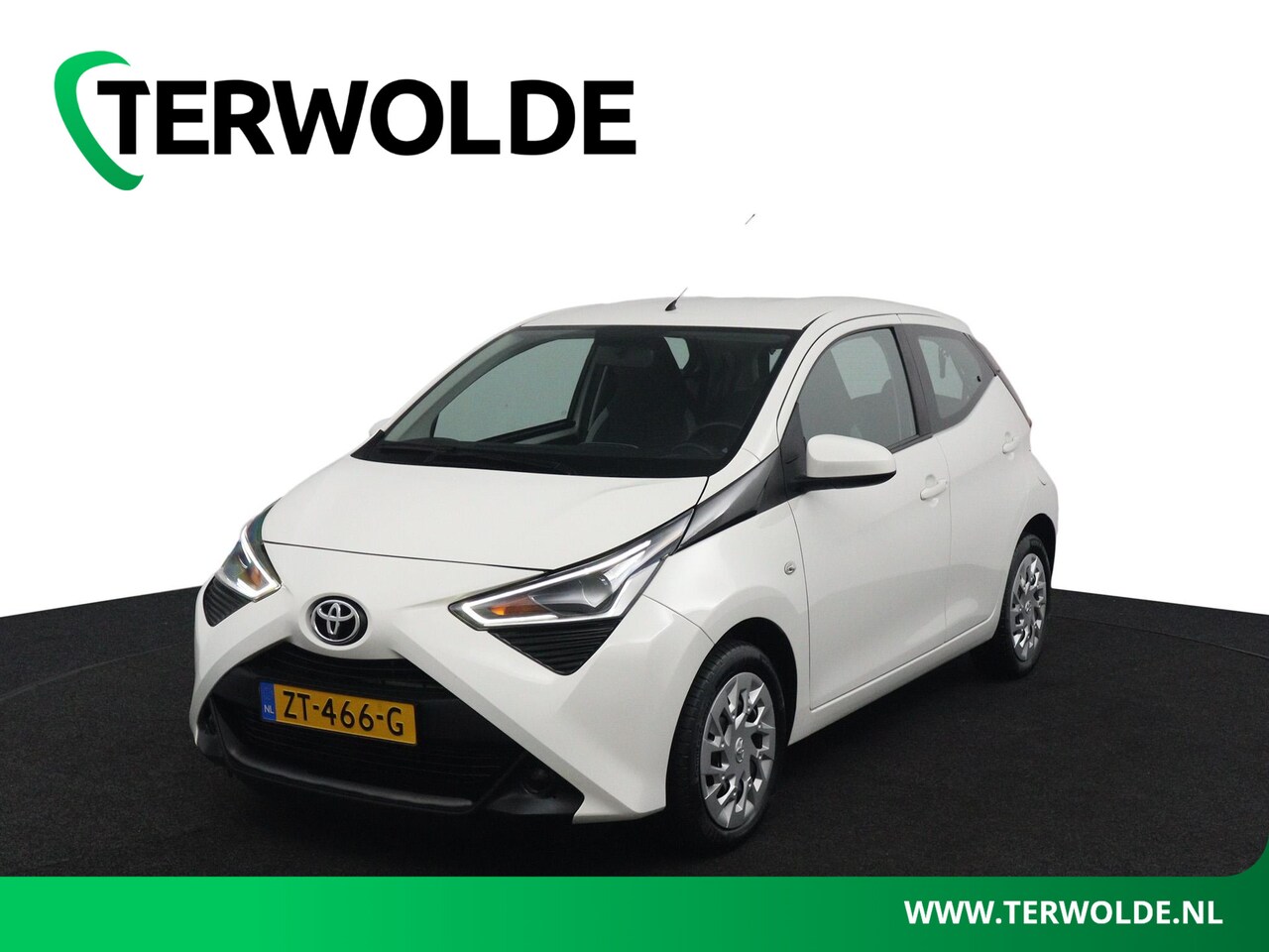 Toyota Aygo - 1.0 VVT-i x-play limited | Achteruitrijcamera | Airco | Cruise Control | Elektrische ramen - AutoWereld.nl