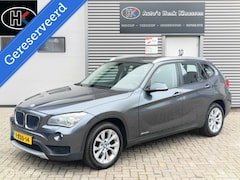 BMW X1 - sDrive20i Automaat Edition Volleer Navigatie Xenon NL