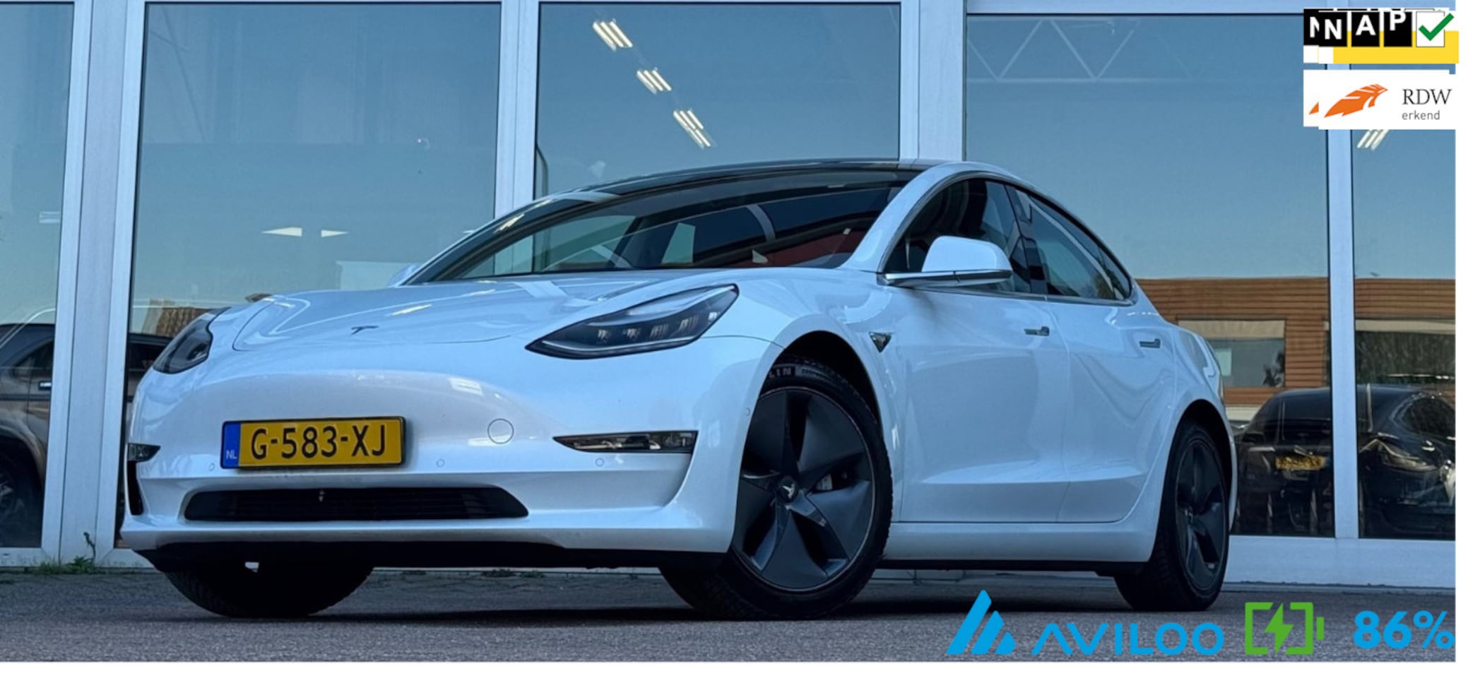 Tesla Model 3 - Long Range RWD Long Range Dual Motor 75 kWh FSD SOH 86% Trekhaak Mooi! - AutoWereld.nl