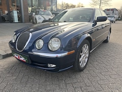 Jaguar S-type - 3.0 V6 Executive