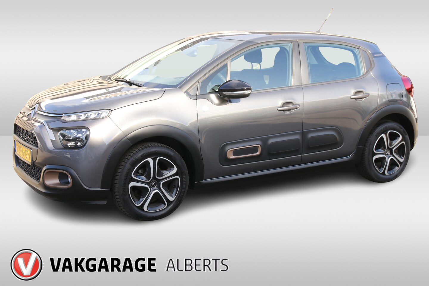 Citroën C3 - 1.2 PureTech C-Series Navi / Climate / Cruise - AutoWereld.nl