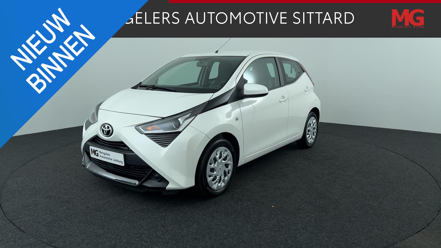Toyota Aygo - 1.0 VVT-i x-play limited 1.0 VVT-i x-play limited - AutoWereld.nl
