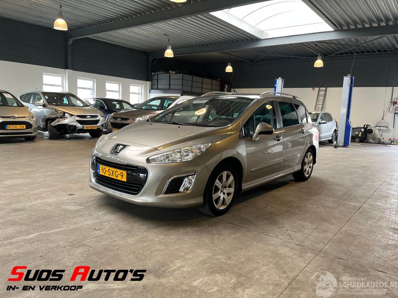 Peugeot 308 - 1.6 VTi Première NL NAP! - AutoWereld.nl
