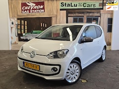 Volkswagen Up! - 1.0 high up/AIRCO/NAVI/APK 06-2026/