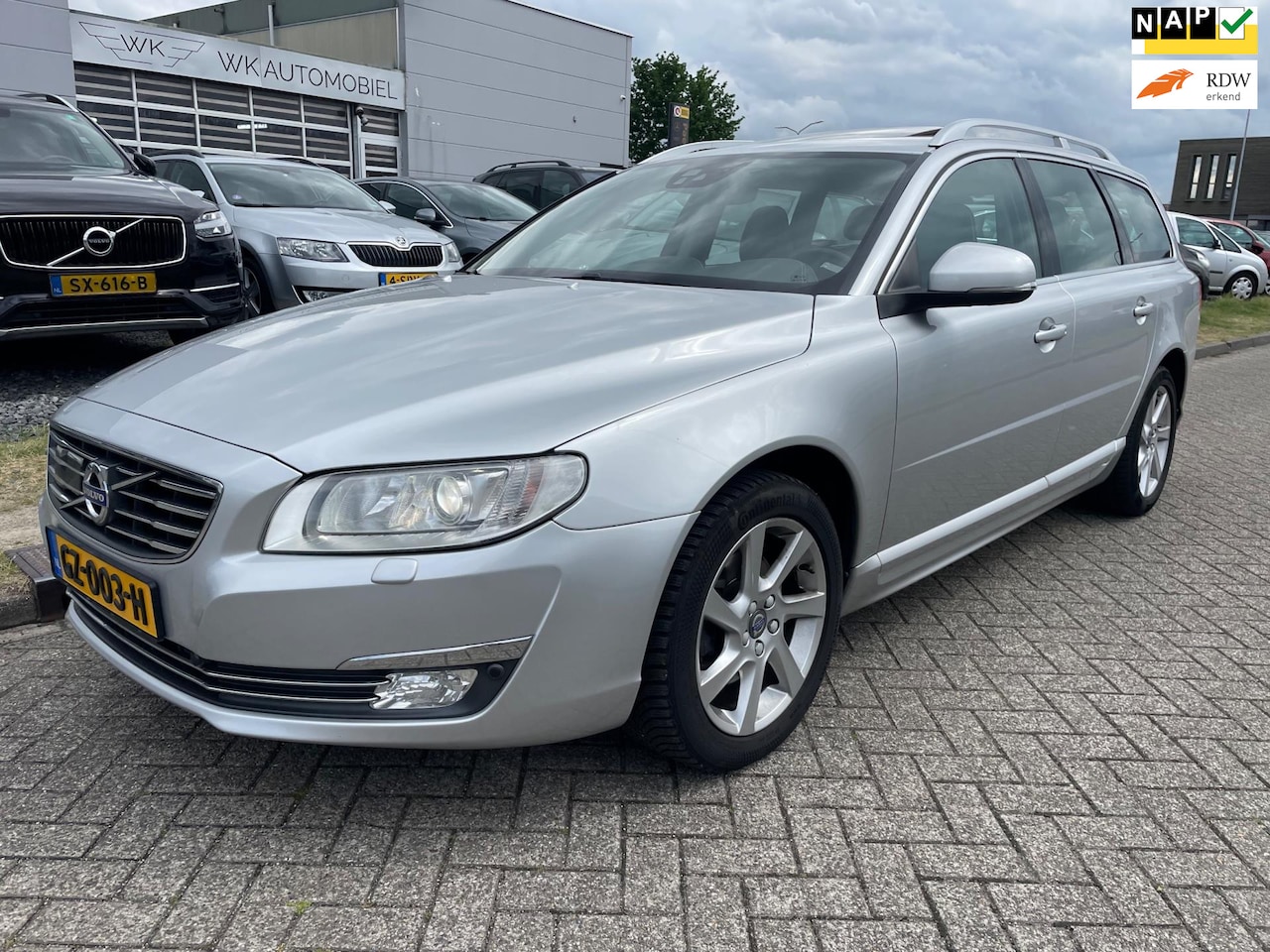 Volvo V70 - 2.0 D3 Inscription Edition Garantie Top conditie - AutoWereld.nl