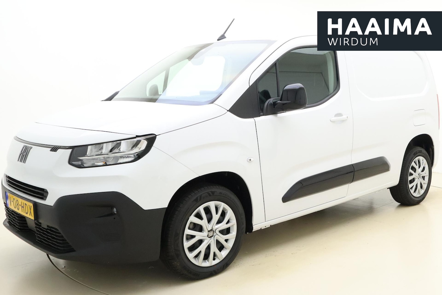 Fiat Doblò - 1.5 BlueHDi 100pk S&S L1 | NIEUW | BPM-vrij! | Climate control | Stoel & stuurverwarming | - AutoWereld.nl