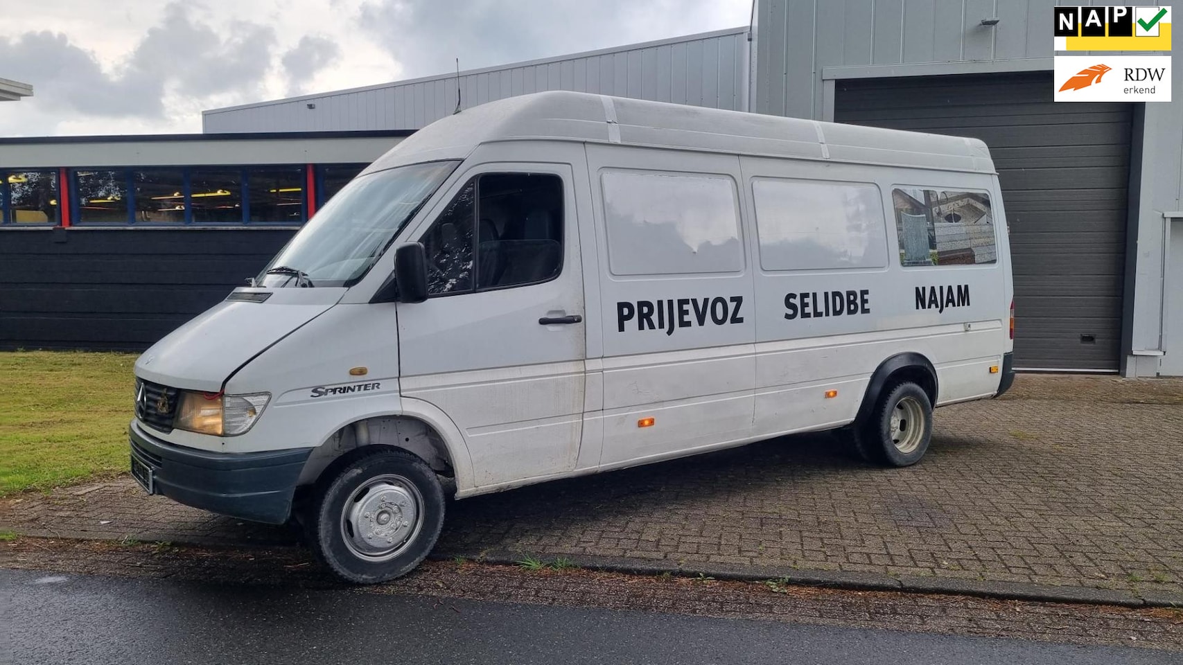 Mercedes-Benz Sprinter - 10X 412D 312D 208D MANUEEL MAXI 6 TYRES - AutoWereld.nl