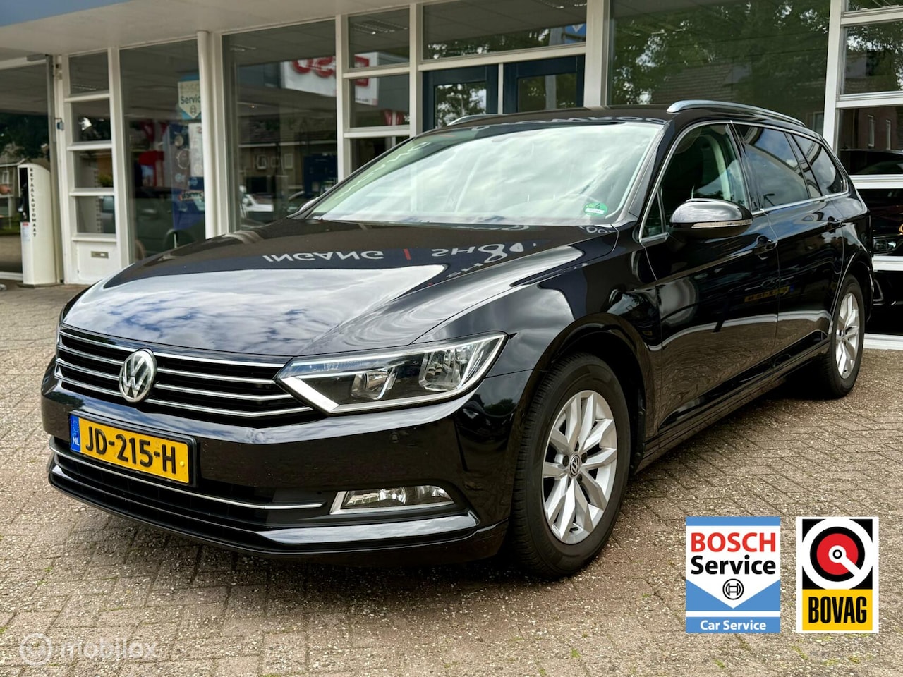 Volkswagen Passat Variant - 1.6 TDI Highline Digidash, ACC, Camera, Navi, LM.. - AutoWereld.nl