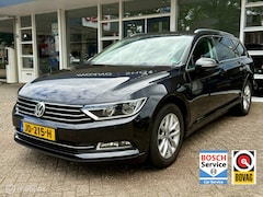 Volkswagen Passat Variant - 1.6 TDI Highline Digidash, ACC, Camera, Navi, LM
