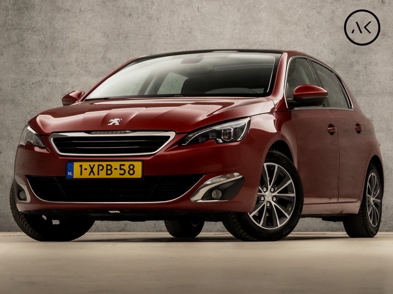 Peugeot 308 - 1.2 e-THP Sport Automaat (PANORAMADAK, GROOT NAVI, PARKEERSENSOREN, TREKHAAK, SPORTSTOELEN - AutoWereld.nl