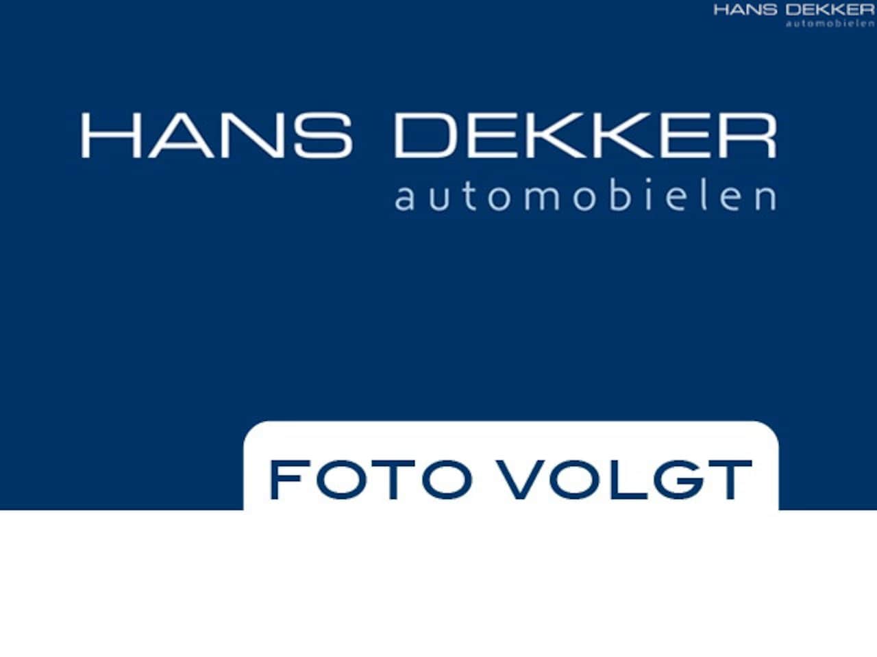 BMW 5-serie Touring - 20" velgen automaat 520d xD High Exe - AutoWereld.nl